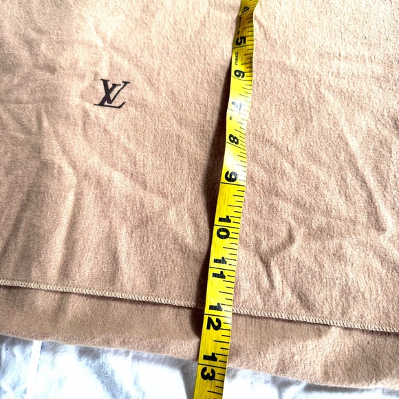 Vintage Louis Vuitton large dust bag 17.5 X 13 - Picture 3 of 4